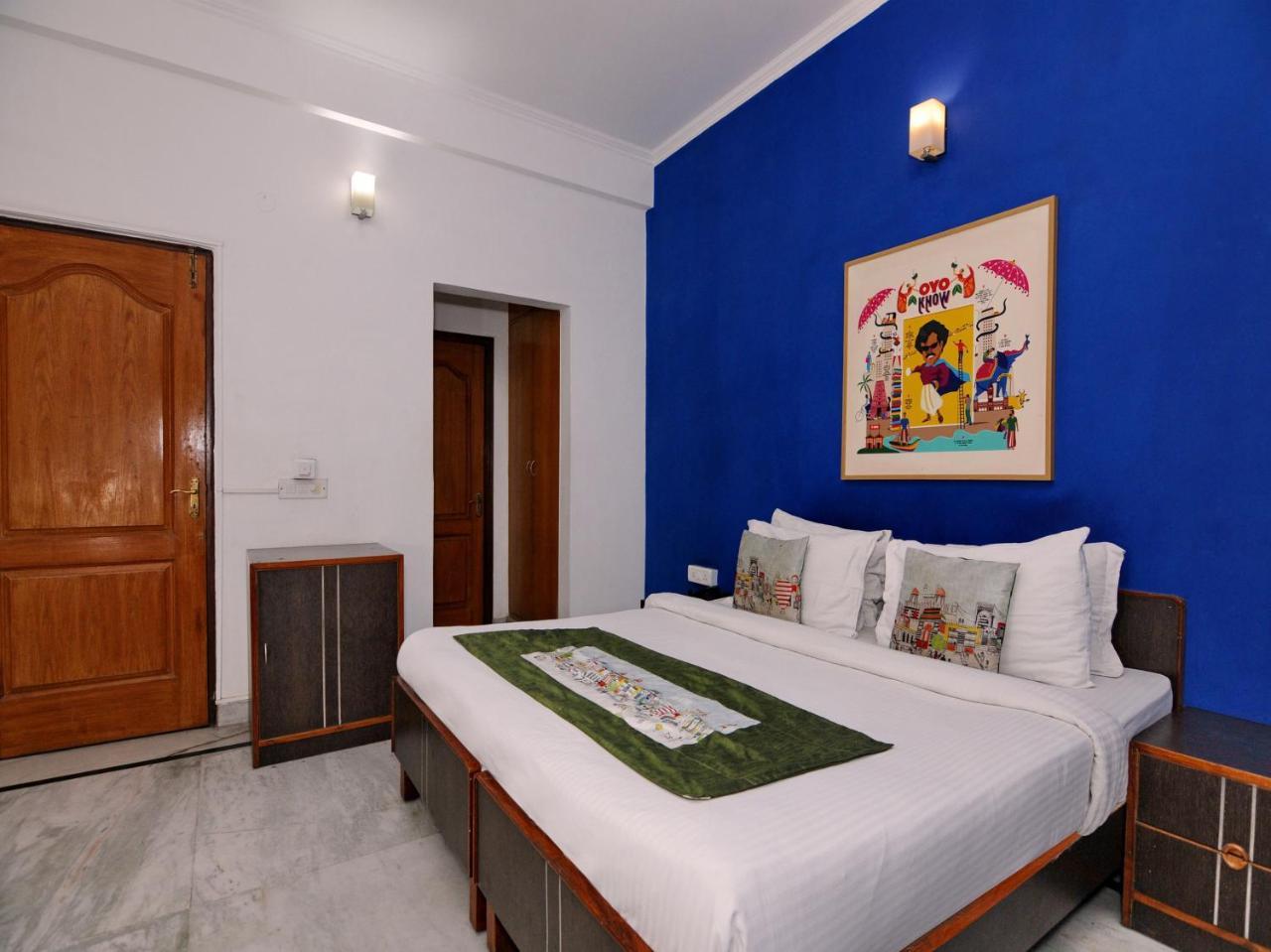 Oyo Flagship 592 Hauz Khas Village New Delhi Extérieur photo
