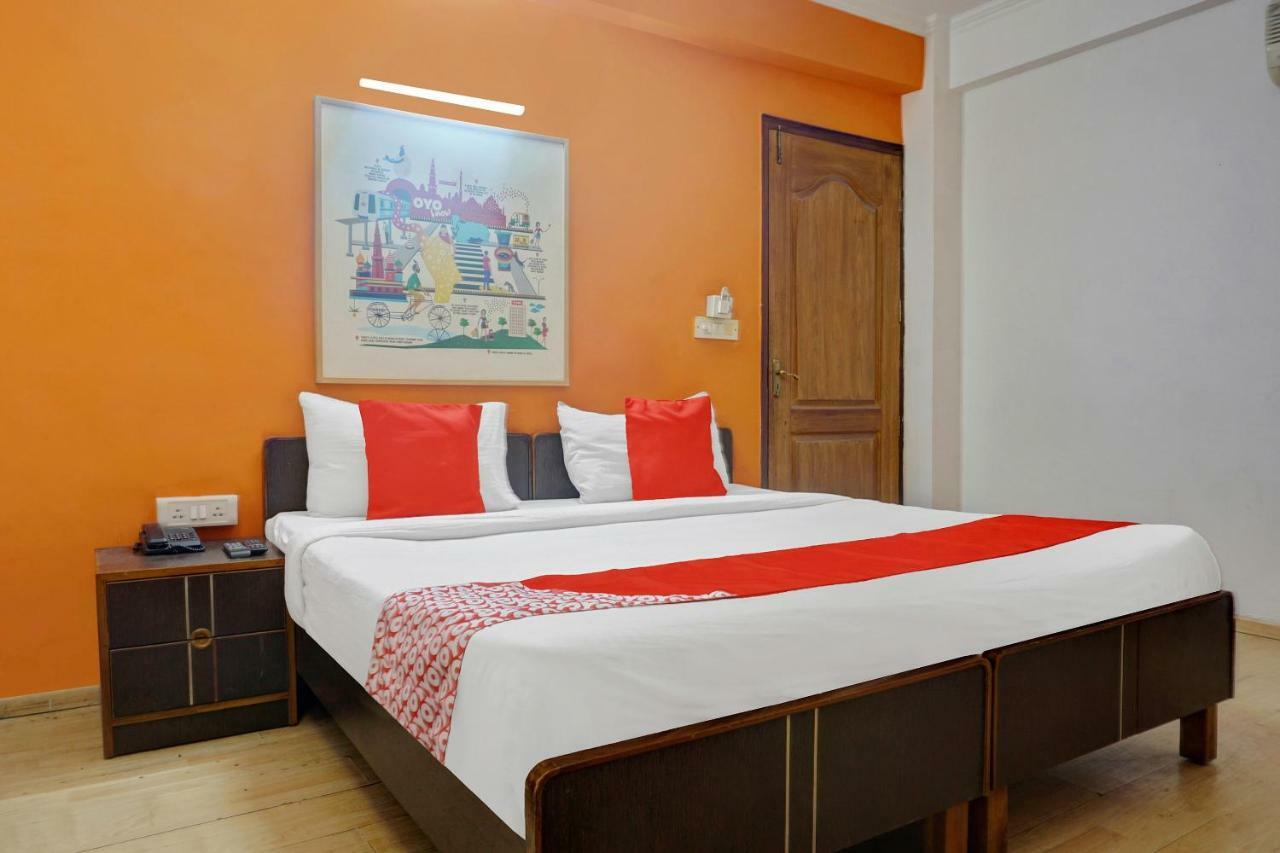 Oyo Flagship 592 Hauz Khas Village New Delhi Extérieur photo